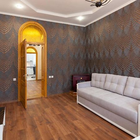 לבוב Leogrand Apartments Panteleimona Kulisha 27 מראה חיצוני תמונה